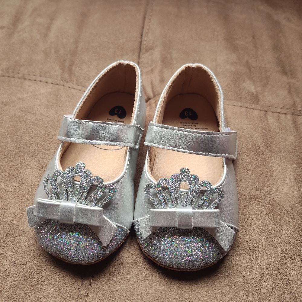Elegant Silver Kids Dress Shoes